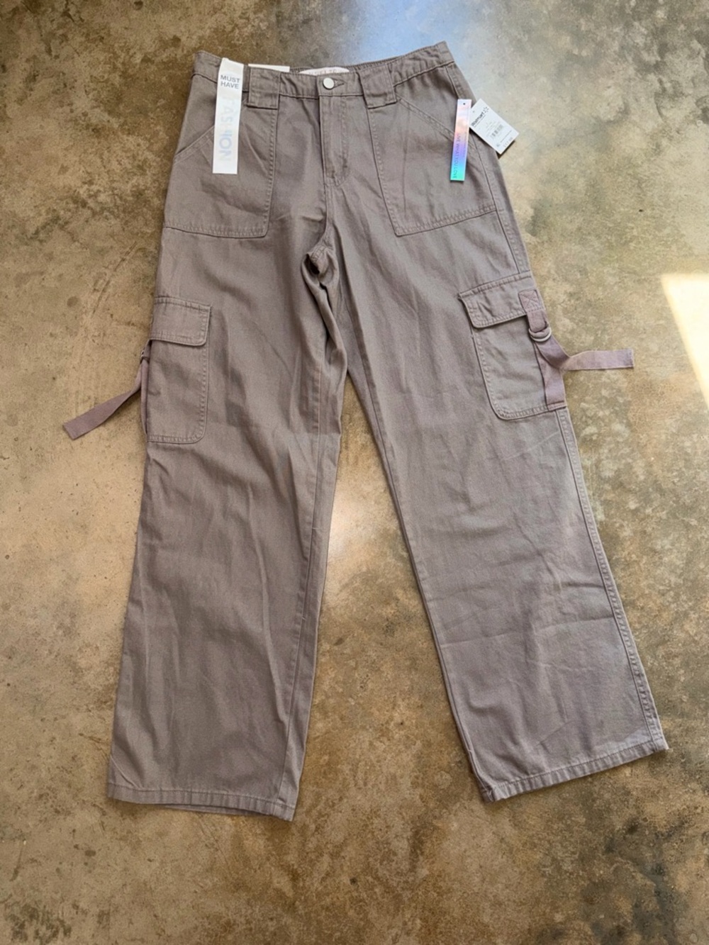 Tinseltown Taupe Wide-Leg Cargo Pants - Size L